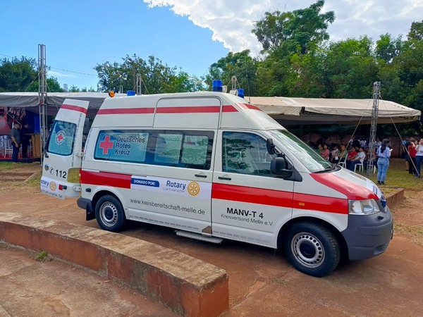 Nueva ambulancia donada por Rotary fortalecerá el sistema de salud en Itapúa