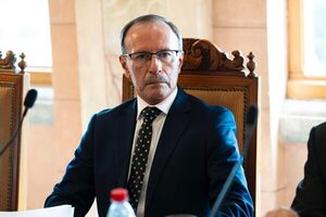 Decreto habilita uso de armas de guerra contra criminales pero "no implica militares a las calles" - El Trueno