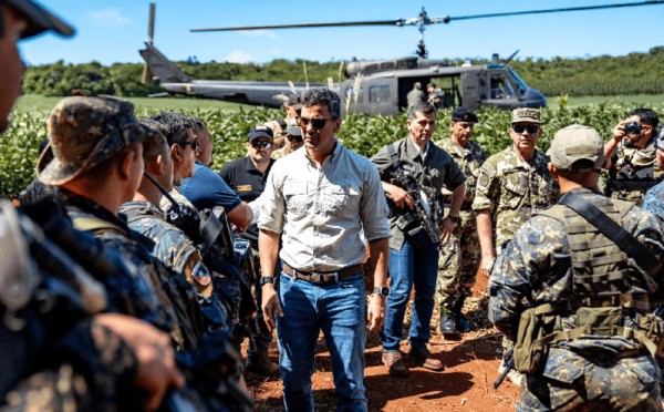 Despliegue militar en la región Oriental: lo que indica el decreto firmado por Peña y la Ley de Defensa Nacional - Noticiero Paraguay