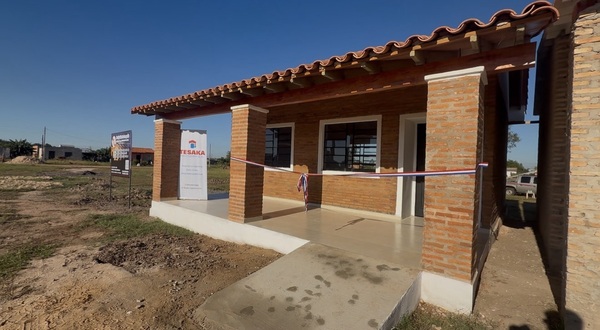 Inauguran nueva aula en la Escuela Básica N° 7328 “Gral. Bernardino Caballero” en Aquino Kue - Concepción al Día