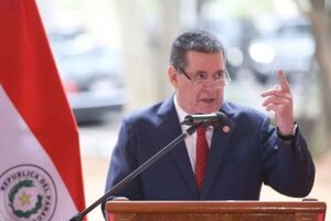 Horacio Cartes en terapia intensiva luego de sufrir convulsiones y una arritmia cardíaca