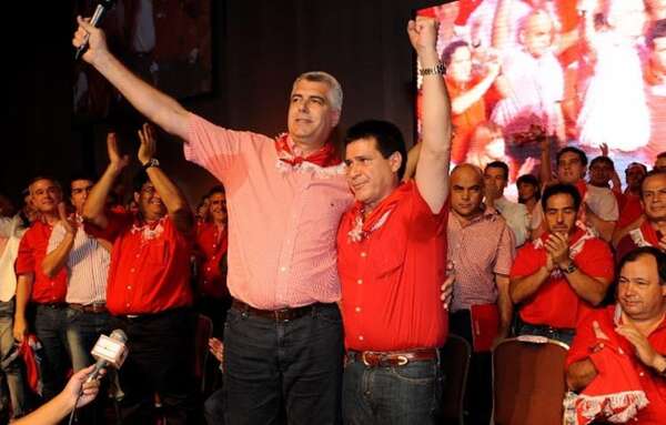 Lo que dice Arnoldo Wiens sobre estado de salud de Horacio Cartes - Política - ABC Color