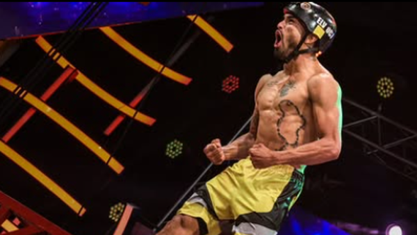 ¡Elvio disparó contra su equipo!