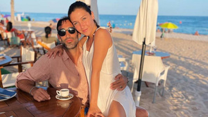 Popular / (VIDEO) ¡Atendé el deporte qué practica la doña modelo del DT de Ameliano!