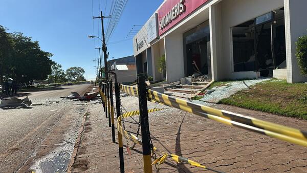 Explosión en banco Sudameris de Naranjal: delincuentes huyeron con billetes entintados