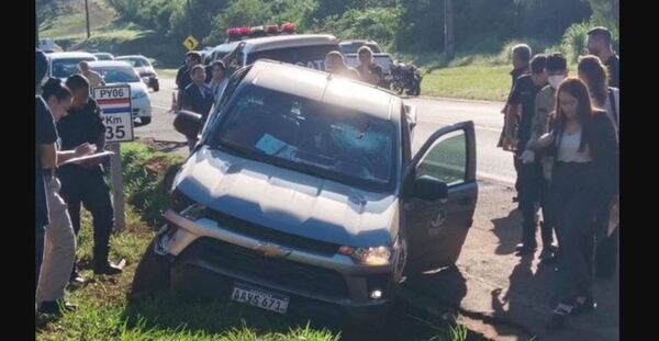 Una piedra que cayó desde un camión mató a un joven conductor