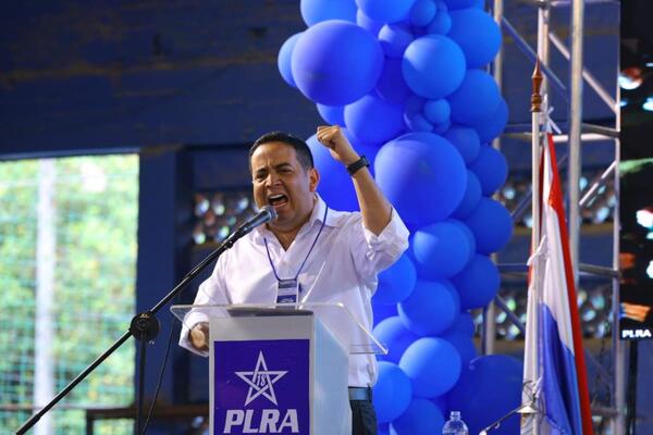 Gobernador de Central lamenta obstáculos del presidente Peña