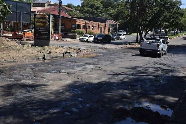 Santo Domingo: Inconclusa obra de Nenecho convirtió coqueta avenida en “zona de guerra” - Nacionales - ABC Color