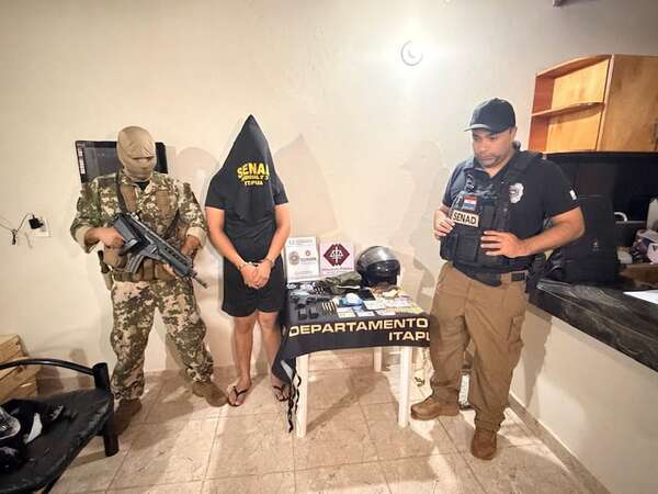 Senad detiene a agente del Grupo Lince que presuntamente proveía drogas a microtraficantes en Itapúa - Policiales - ABC Color