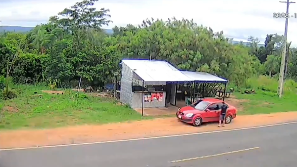 Detienen a hombre que intentó raptar a un niño de un puesto de ventas de frutillas en Itauguá