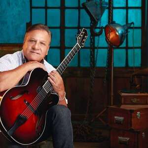 Dani Cortaza regresa al Teatro Municipal con “Entre cuerdas y amigos” - Música - ABC Color