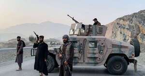 La Nación / Pakistán bombardea Afganistán al declarar “guerra abierta” al gobierno talibán