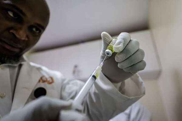 Lenacapavir: la innovadora inyección contra el VIH ya disponible en Kenia - Ciencia - ABC Color