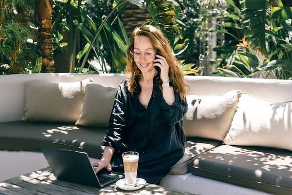 Paraguay atrae US$ 50 millones al año de nómadas digitales - Negocios - ABC Color