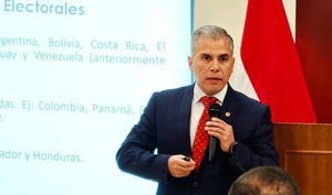 “No se mueve nada”: Desmienten convocatoria urgente en la ANR y ratifican liderazgo de Cartes - ADN Digital