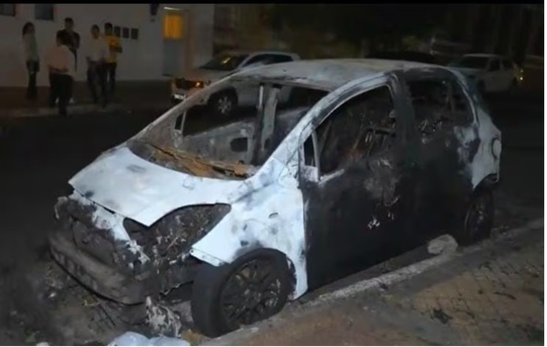 ¿Es el mismo sujeto? Por segunda vez, queman un vehículo en Sajonia - ADN Digital