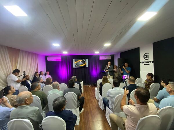 Conversatorio analizó el impulso inmobiliario y el crecimiento económico en Itapúa