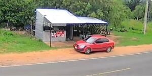 VENDEDORES SALVAN A NIÑO DE 10 AÑOS DE UN INTENTO DE RAPTO EN ITAUGUÁ