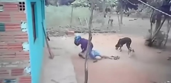 Dos hombres reducen a mujer y roban G. 10 millones