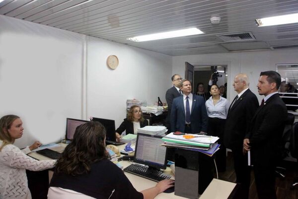 Autoridades de la Corte supervisaron el funcionamiento de juzgados laborales en Asunción