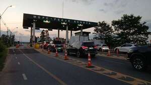 Senador Oviedo denunciará “carnaval de tercerizaciones” y falta de control en peajes  - Nacionales - ABC Color