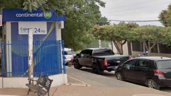 Pilló una rara camarita en el cajero