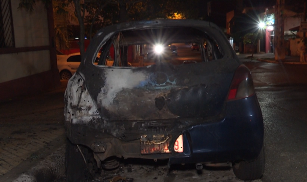 Investigan incendio de vehículos en Sajonia: reportan dos hechos en cuatro días - trece