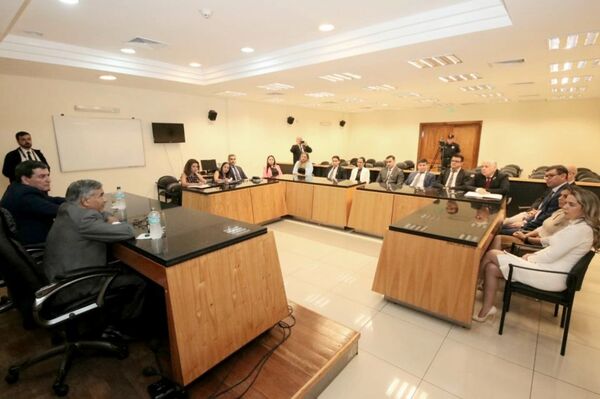 Ministros Superintendentes realizaron jornada de trabajo en Caaguazú