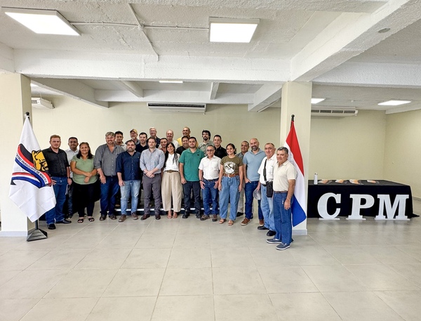 Nueva Comisión Directiva y Liderazgo Estratégico en la Convención Minera 2026  - Amigo Camionero