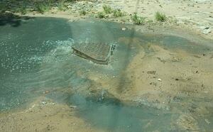 Video: cloaca inunda el barrio Herrera  - Crónicas Ciudadanas - ABC Color