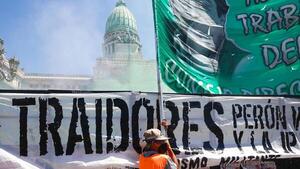 El Congreso de Argentina aprueba la reforma laboral propuesta por Javier Milei