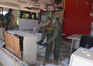 Digemabel reinspeccionó sede de Sudameris atacada en Naranjal  - ABC en el Este - ABC Color