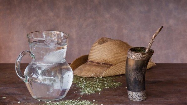 Día del Tereré se celebra hoy con tradición y cultura en las plazas