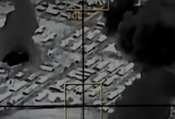 Pakistán ataca Kabul y declara un estado de guerra con Afganistán