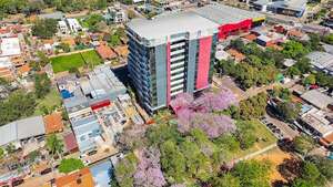 De la simulación de alta fidelidad al hospital real: cómo UMAX forma médicos con estándares Mercosur - Negocios - ABC Color