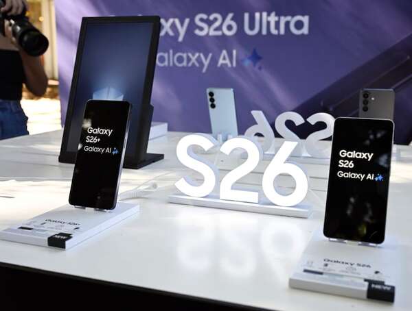 Samsung presenta Galaxy S26 y Buds4 con foco en IA y audio premium - Empresariales - ABC Color