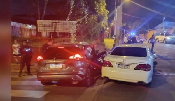 Accidente fatal sobre la avenida Fernando de la Mora: Imprudencia, alcotest positivo y un fallecido