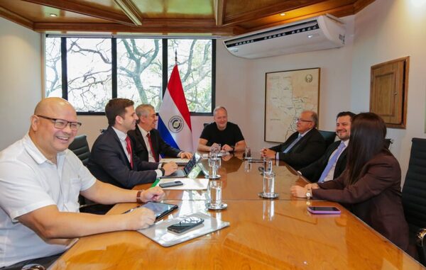 Autoridades del TSJE se reúnen con el MEF para planificar comicios municipales - ADN Digital