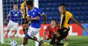 La Nación / Un doloroso adiós a la Copa