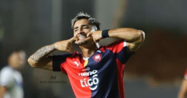 La Nación / Torres dice competir sanamente con Vegetti