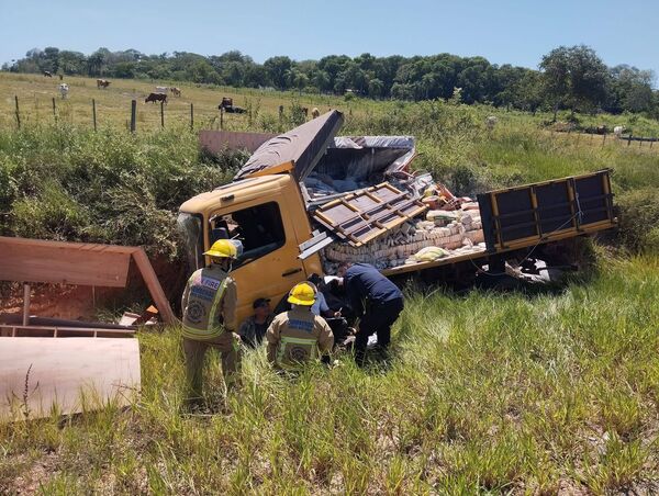 Accidente de tránsito deja un herido trasladado al Hospital Regional de Concepción - Concepción al Día