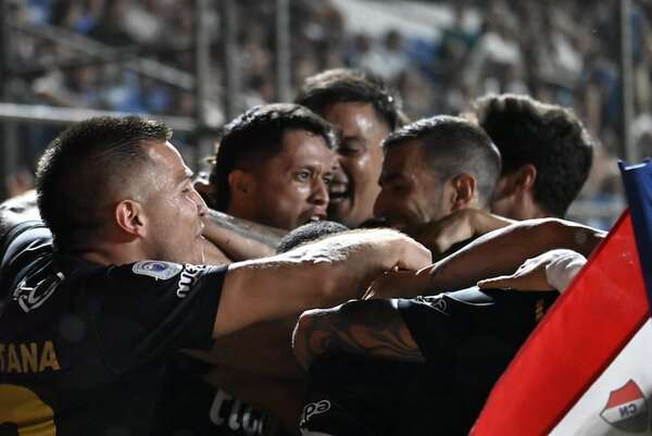 Olimpia, con 8 cambios, enfrenta a Sportivo Ameliano en el este - Fútbol - ABC Color