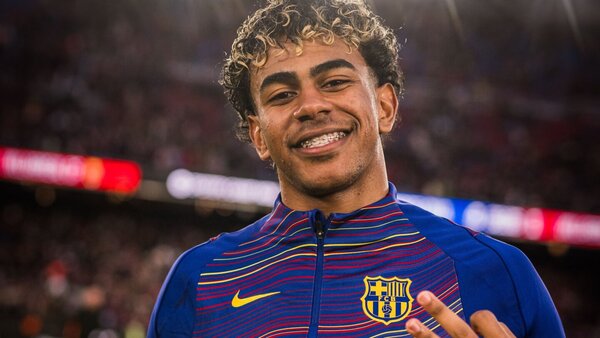 Lamine Yamal, con su primer triplete, lidera el paso del Barcelona