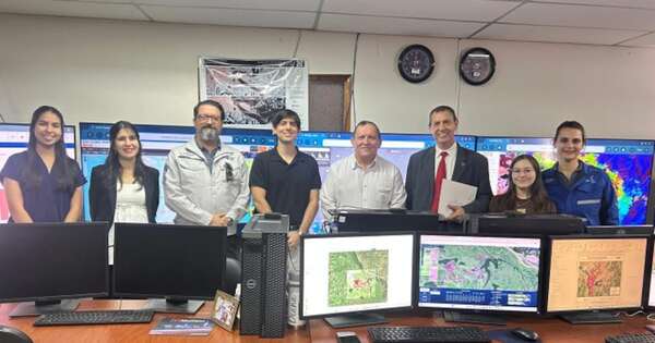 La Nación / GuaraníSat-2 recibe autorización para llevar “India” al espacio