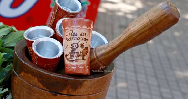 La Nación / Pajarito festeja el Día del Tereré y sus 70 años con festival en Bella Vista