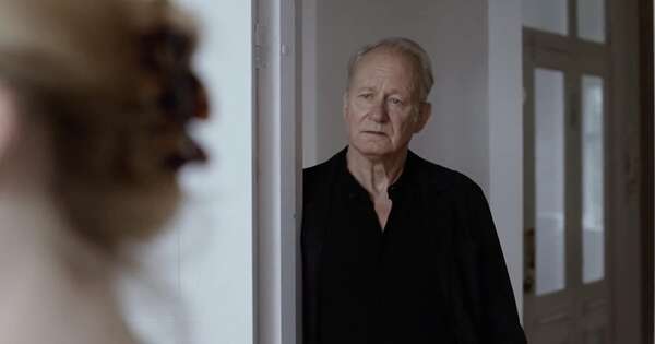 La Nación / El cine de calidad es como una buena comida, afirma Stellan Skarsgard