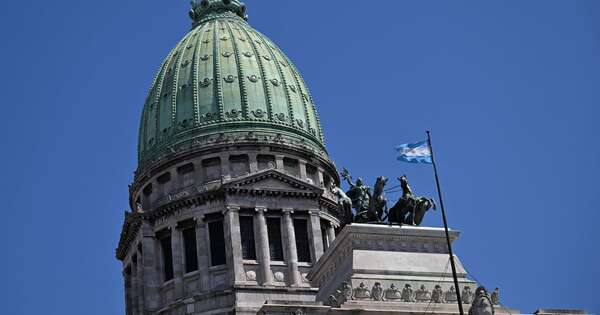 La Nación / Cuatro claves de la controvertida reforma laboral de Milei