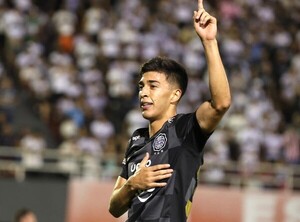 Olimpia, con mucha «Vitamina»:  le ganó a Ameliano y asegura la punta del Apertura