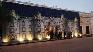 Video: así fue la ostentosa fiesta de 15 años en Concepción - Política - ABC Color