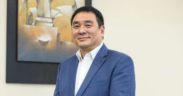 La Nación / “Lo que deberíamos es convertir Asunción en un hub financiero”